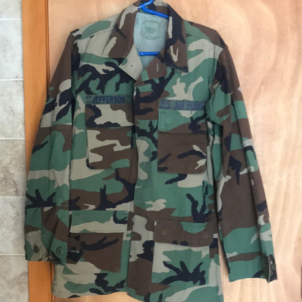 Authentic U.S. Air Force uniform